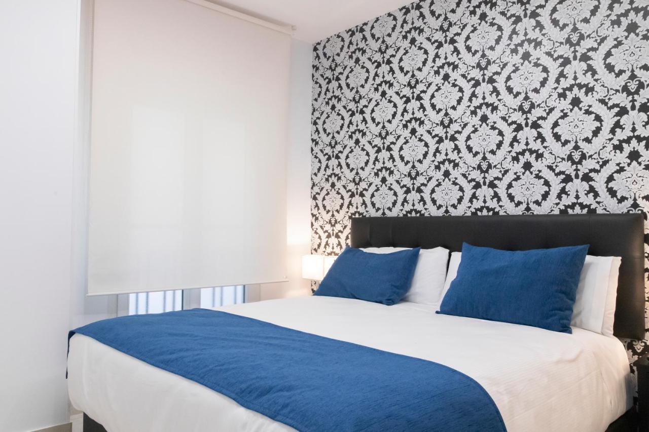 Hostal Boutique I Host You Madrid Exterior photo
