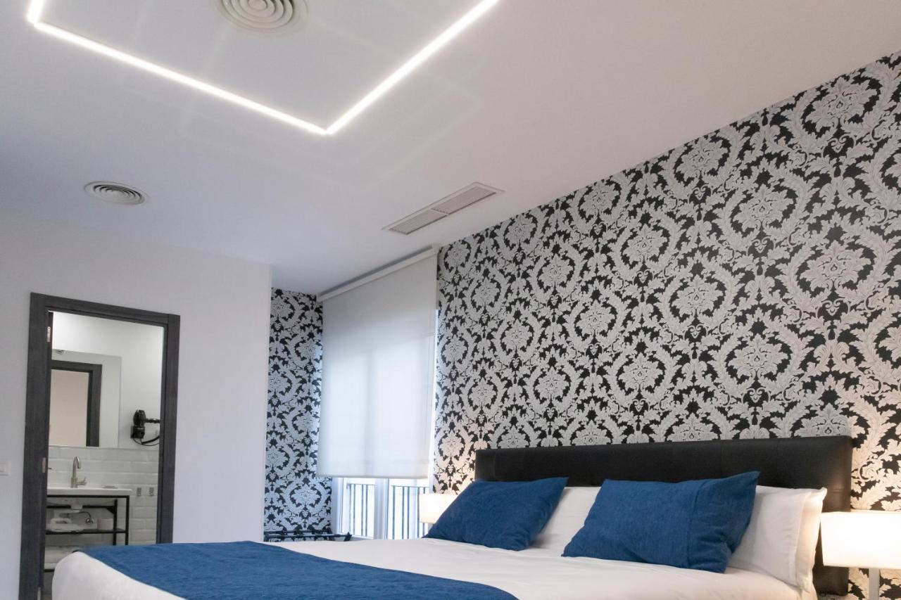 Hostal Boutique I Host You Madrid Exterior photo